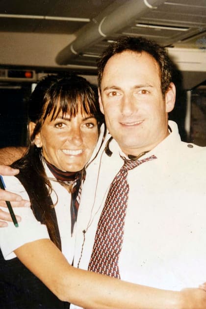 Silvia Petri con Fernando Peña cuando eran tripulantes de cabina