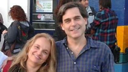 Silvia Piceda junto a su pareja, Sebastián Cuattromo