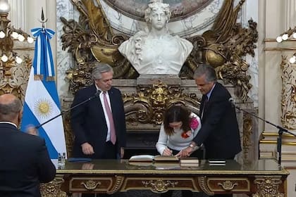Silvina Batakis es la nueva ministra (Captura)