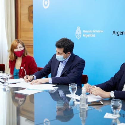 Silvina Batakis responde al ministro Eduardo "Wado" de Pedro