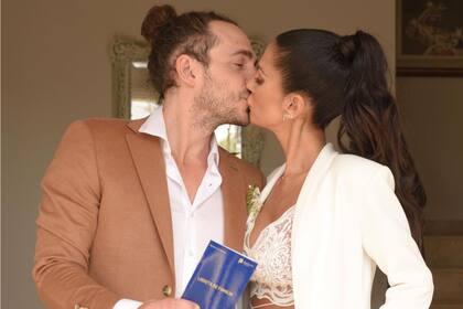 Silvina Escudero y Facundo se casaron por civil el 26 de agosto