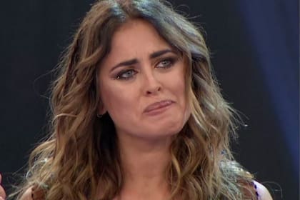 Silvina Luna continua internada en el Hospital Italiano, donde ingresó el pasado 13 de junio y le hizo un desgarrador pedido a su hermano Ezequiel