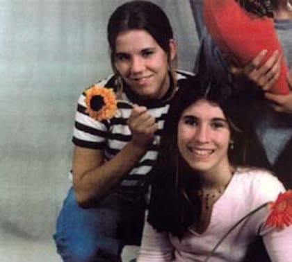 Silvina Pelosso y su amiga Julie Send, en una foto familiar