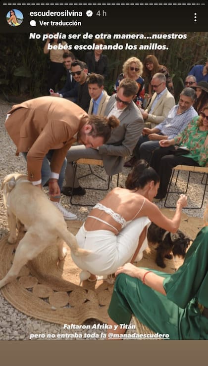 Silvina y Federico le encargaron a sus perros la entrega de los anillos