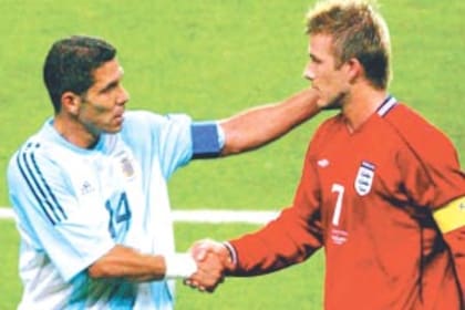 Simeone y Beckham en un Argentina vs. Inglaterra