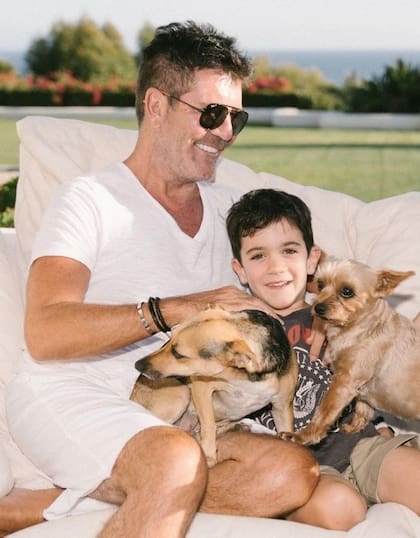 Simon Cowell es padre de Eric, de 12 años, fruto de su relación con su prometida Lauren Silverman