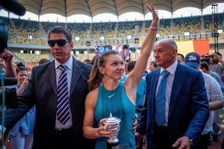 Roland Garros: la campeona Simona Halep fue recibida como una estrella
