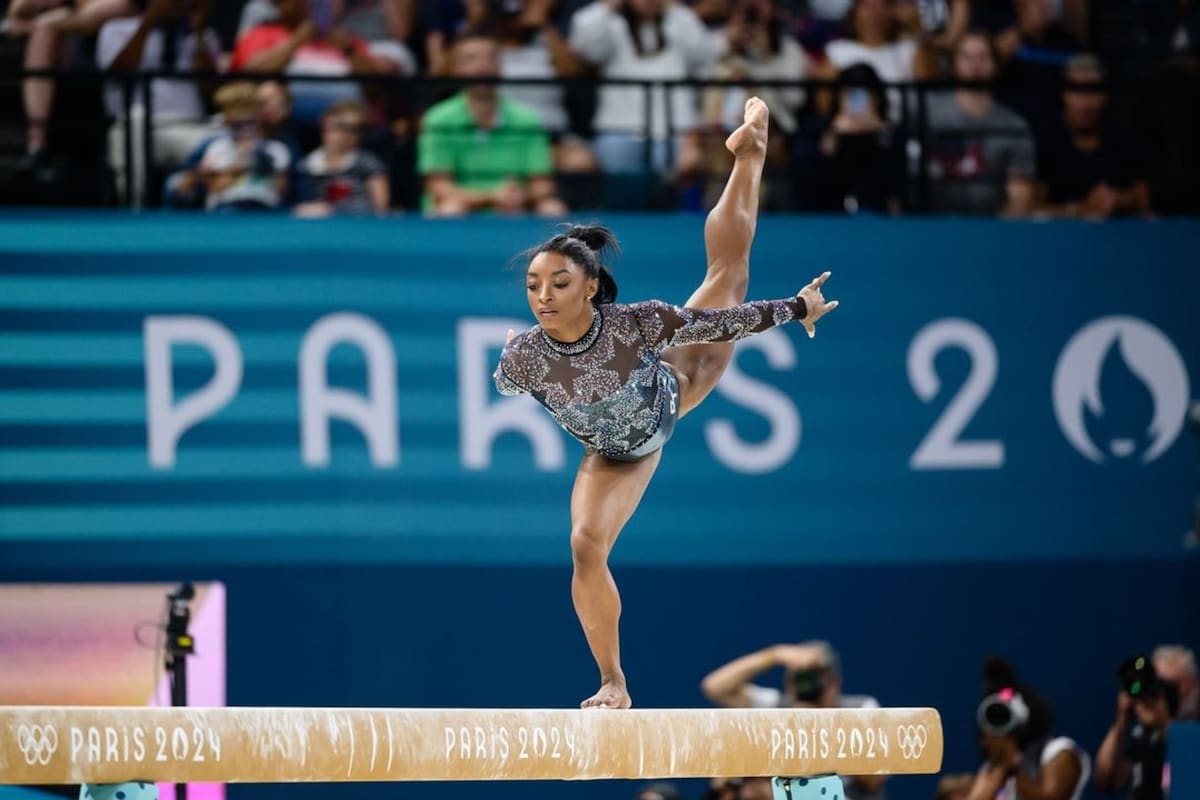 Simone Biles debutó en los Juegos Olímpicos de París 2024 y emocionó a la estrella internacional
