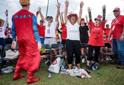 Simpatizantes de Donald Trump en The Villages. (Damon Winter/The New York Times)