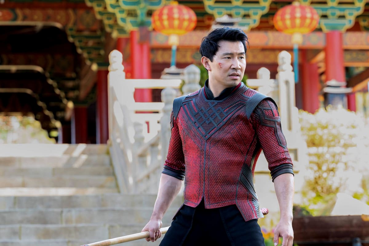 Simu Liu brilla en Shang Chi y la leyenda de los diez anillos