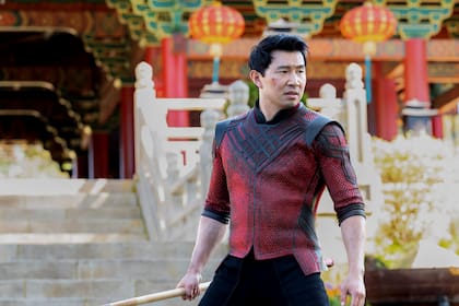 Simu Liu protagonista de Shang-Chi y la legenda de los 10 anillos forma parte del elenco de Barbie.