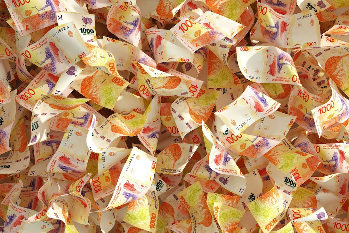 Sin acceso a aportes externos para sumar reservas, lo que se intenta es adecuar la cantidad de pesos a la tenencia mínima,