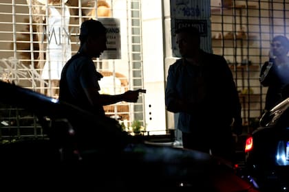 Sin autorización legal, piden dinero a cambio de estacionar en la zona de Palermo