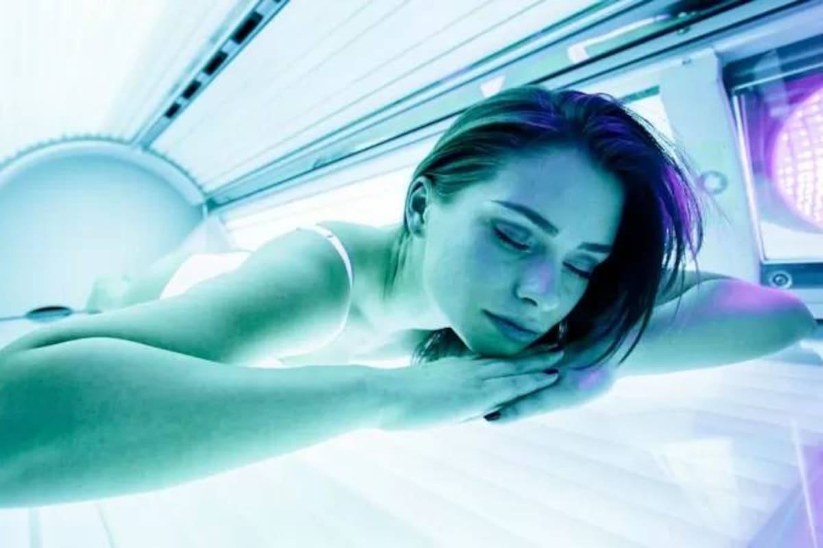 "Sin duda recomendamos no exponerse a dispositivos de radiación ultravioleta artificial (camas solares)", señalaron las Dras Larre Borges y Nicoletti.