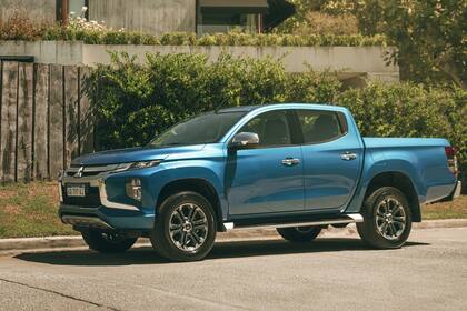 Sin dudas, la Mitsubishi L200 tiene el diseño más atractivo entre todas las pickups