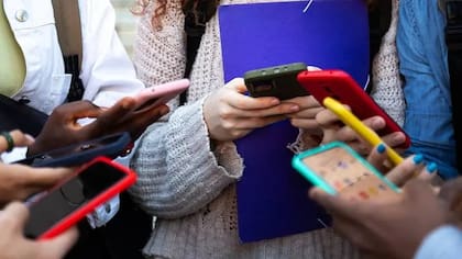 "Sin humanidades, sin un entendimiento de cómo gobernar la tecnología, podemos terminar peor que si no desarrollamos esa tecnología"