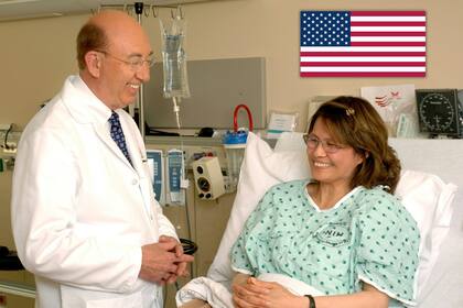 Sin importar el estatus, los migrantes podrán acceder al servicio de salud