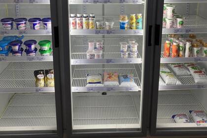 Sin leche. Boicot de los autoservicios chinos contra La Serenísima