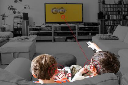 Sin necesidad de auriculares, la tecnología desarrollada por la firma israelí Noveto permite direccionar el audio de forma individual y no interfiere con las actividades del resto de las personas