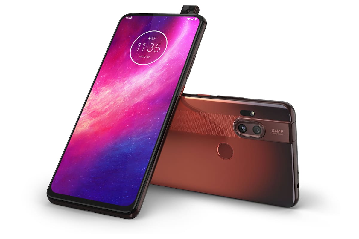 Sin notch ni muescas, así se ve la pantalla Total Vision de 6,5 pulgadas del Motorola One Hyper