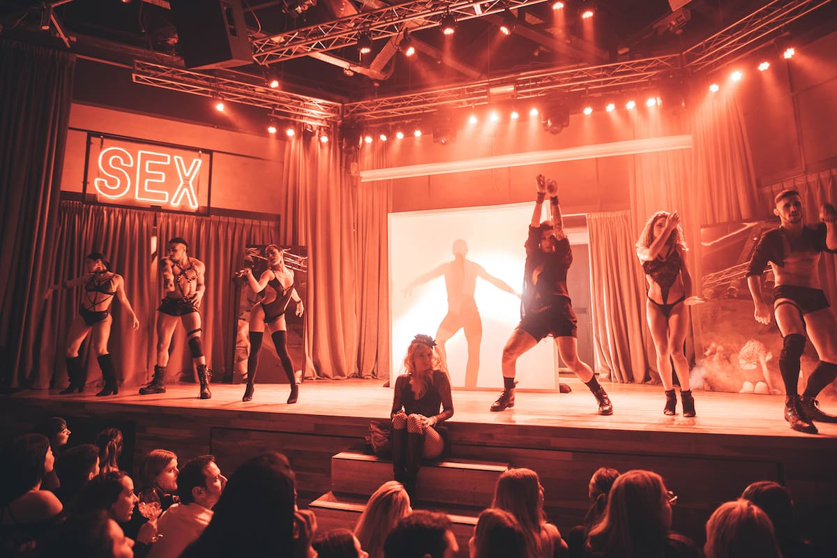 Sin prejuicios ni pruritos, las temáticas sexuales ya son moneda corriente en medios de comunicación, teatro, cine, literatura y redes sociales