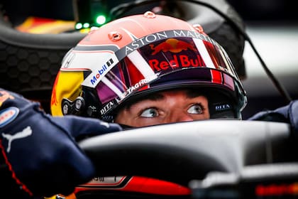 Sin respuesta en la mirada: Gasly fue avasallado por Verstappen y Red Bull Racing no tuvo contemplación con el francés