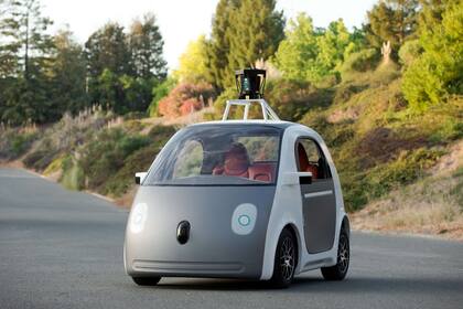 El nuevo vehículo autónomo de Google es eléctrico, tiene dos butacas y carece de volante y pedales