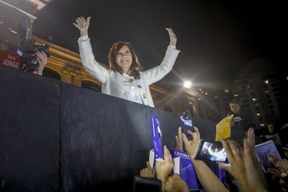 Sinceramente, e Cristina Kirchner, acto en la Feria y fenómeno de ventas