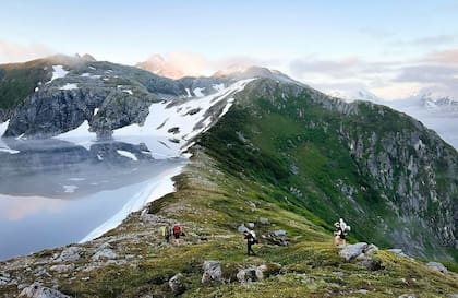 Sitka se encuentra en Alaska; fue elegido como uno de los 50 pueblos pequeños más hermosos para visitar