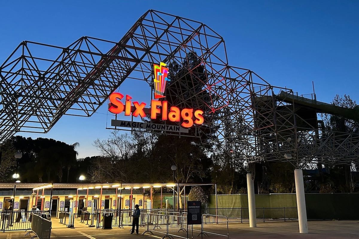 Six Flags consolida su dominio en el mercado norteamericano tras su fusión con Cedar Fair