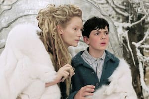 Skandar Keynes es recordado como uno de los actores principales de Las Crónicas de Narnia