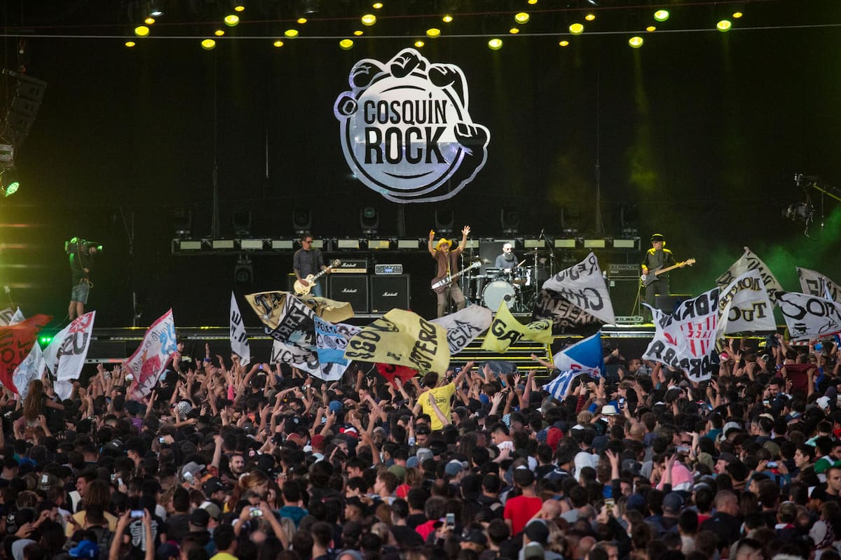 Skay y los Fakires en el Día 1 del Cosquín Rock 2022