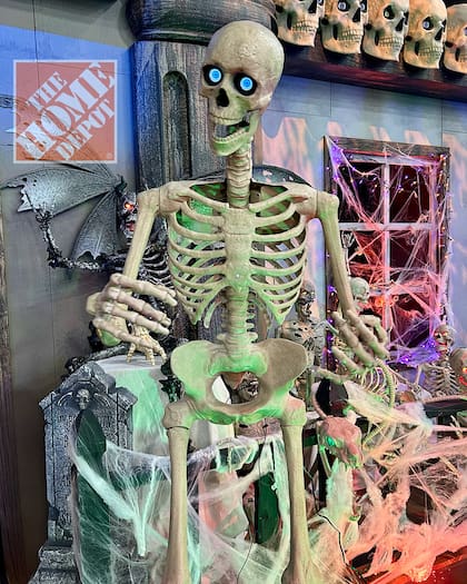 Skelly fue lanzado por Home Depot y desde entonces es de los accesorios mejor vendidos en Halloween (FB/The Home Depot)