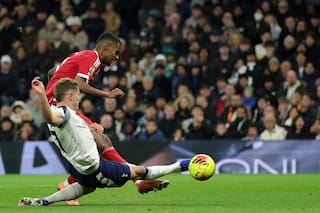 Slot, DT de Liverpool: Alexander Isak estará fuera dos meses tras entrada "imprudente"
