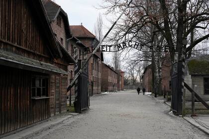 Sobrevivientes de Auschwitz conmemoran 80 años de la liberación del campo
