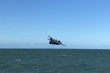 Sobrevuelo de la Armada Argentina