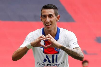 Soccer Football - Ligue 1 - OGC Nice v Paris St Germain - Allianz Riviera, Nice, Francia - 20 de septiembre de 2020 Angel Di Maria del Paris St Germain celebra su segundo gol.