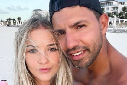 Sofía Calzetti y Kun Agüero viven juntos en Miami