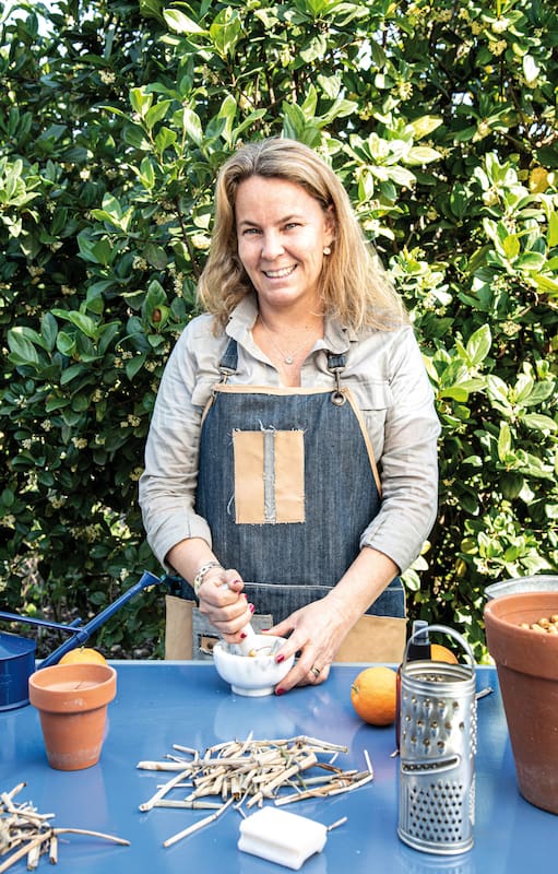 Sofía Diharce, técnica en jardinería y paisajista, comparte en esta nota recetas naturales para cuidar las plantas.