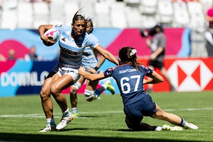 Sofía González, la figura de las Yaguaretés, se lució con dos tries ante las británicas