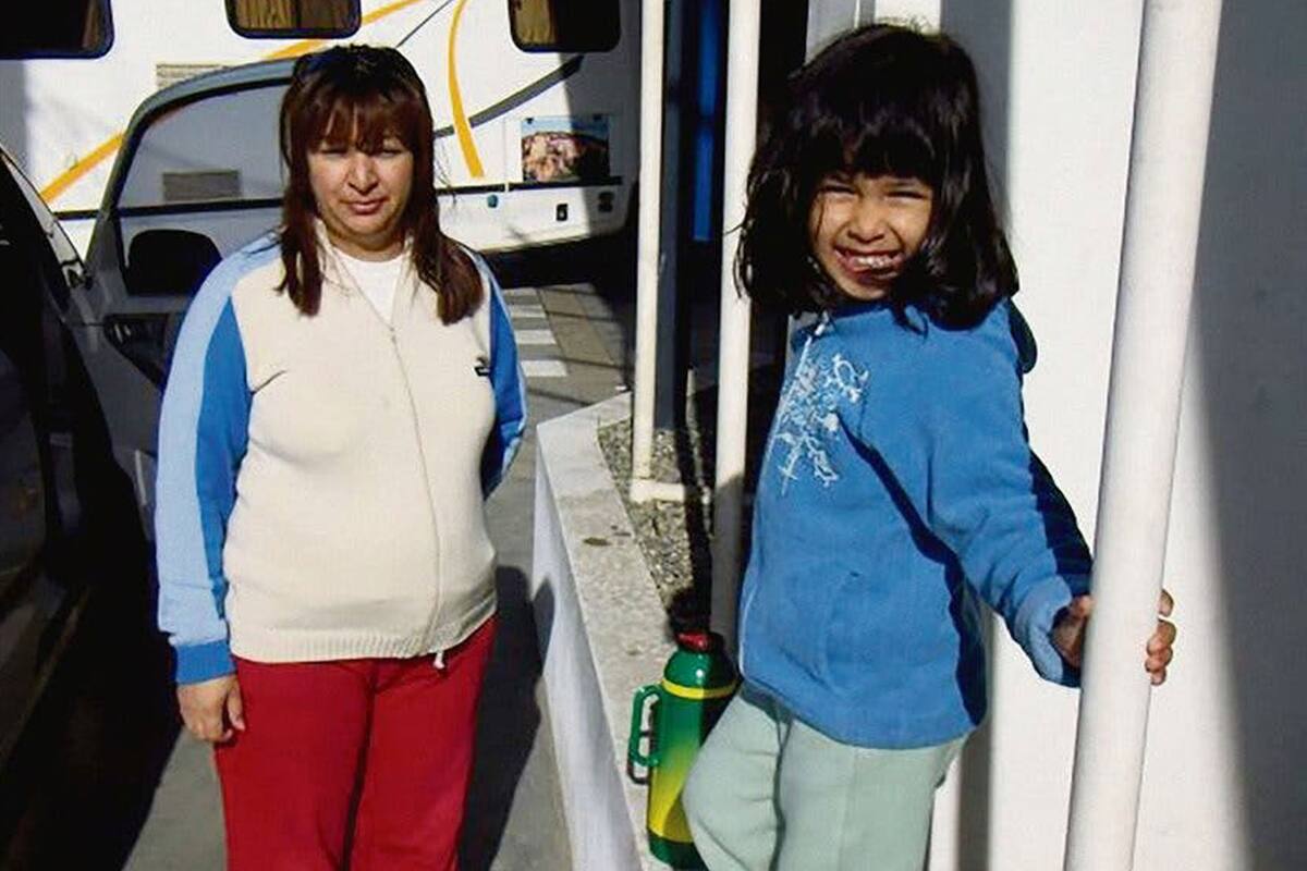 Sofía Herrera junto a su mamá, María Elena