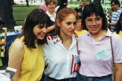 Sofía, Judit, y Susan Polgar, cuando jugaban juntas en el equipo olímpico femenino de Hungría