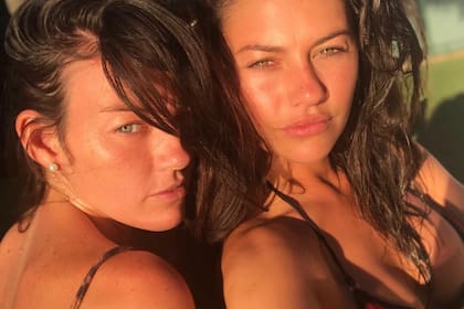 Sofía 'Jujuy' Jiménez junto a su hermana mayor, Inés (Foto: Instagram/@sofijuok)