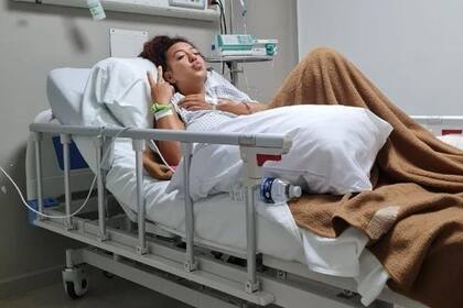 Sofía Rame, de 28 años, se accidentó en México y está varada, a la espera de su cirugía en Buenos Aires