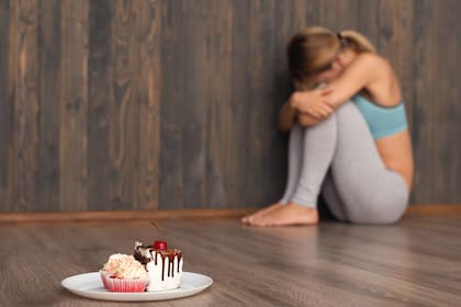 Sofía tiene 20 años y hace cinco que está en tratamiento por bulimia; para este verano, quiso bajar unos kilos y volvió a sufrir su trastorno