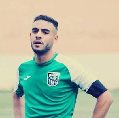 Sofiane Loukar murió a los 30 años en pleno partido