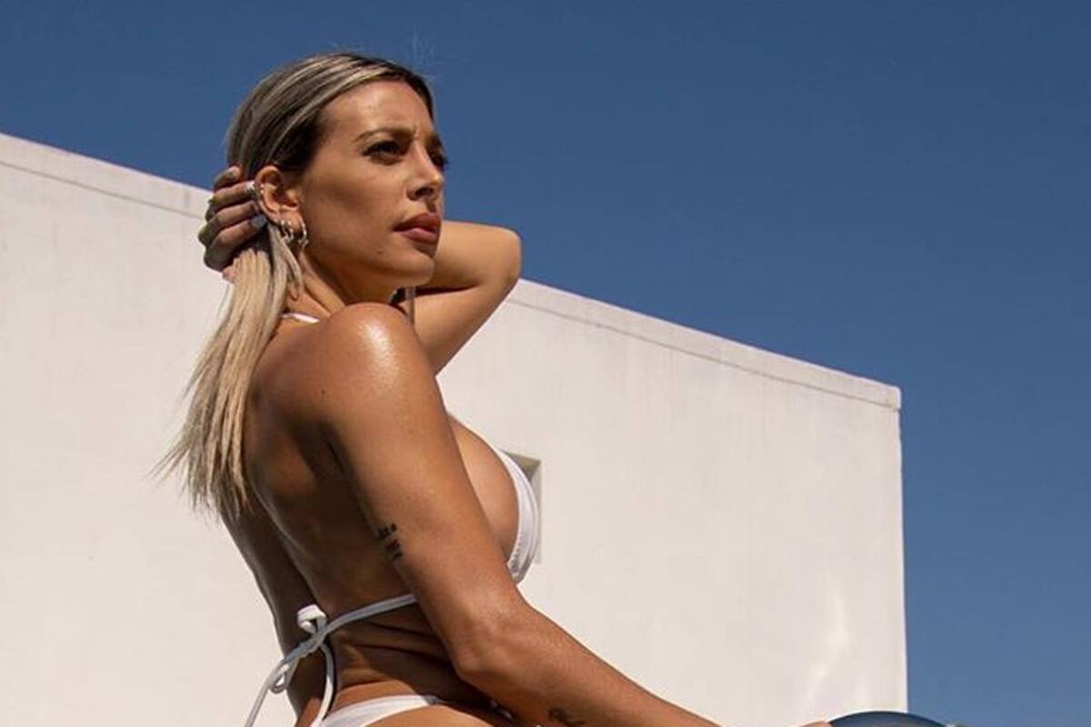 Sol Pérez entrena mientras su novio realiza una particular rutina