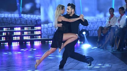 Sol Pérez sorprendió junto a Fernando Bertona