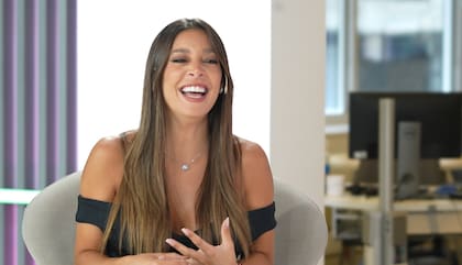 Sol Pérez: "Yo siempre quiero un poco más; no soy de conformarme con las cosas. pero estoy contenta. Tengo mis momentos como todo, pero trabajo de lo que me gusta, Guido es lo mejor de lo mejor porque si tenía que elegir un papá para mi hijo, no podía ser mejor que el que elegí"