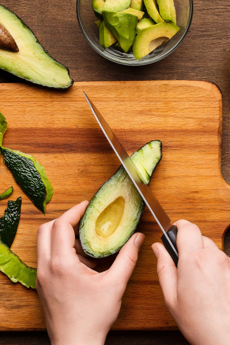 Sola, con un chorrito de limón o aceite de oliva, la palta es un aliado de la alimentación saludable.